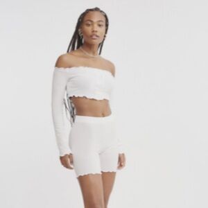 Tropic of c Adiago Movement High Waisted Biker Shorts in White Size Medium